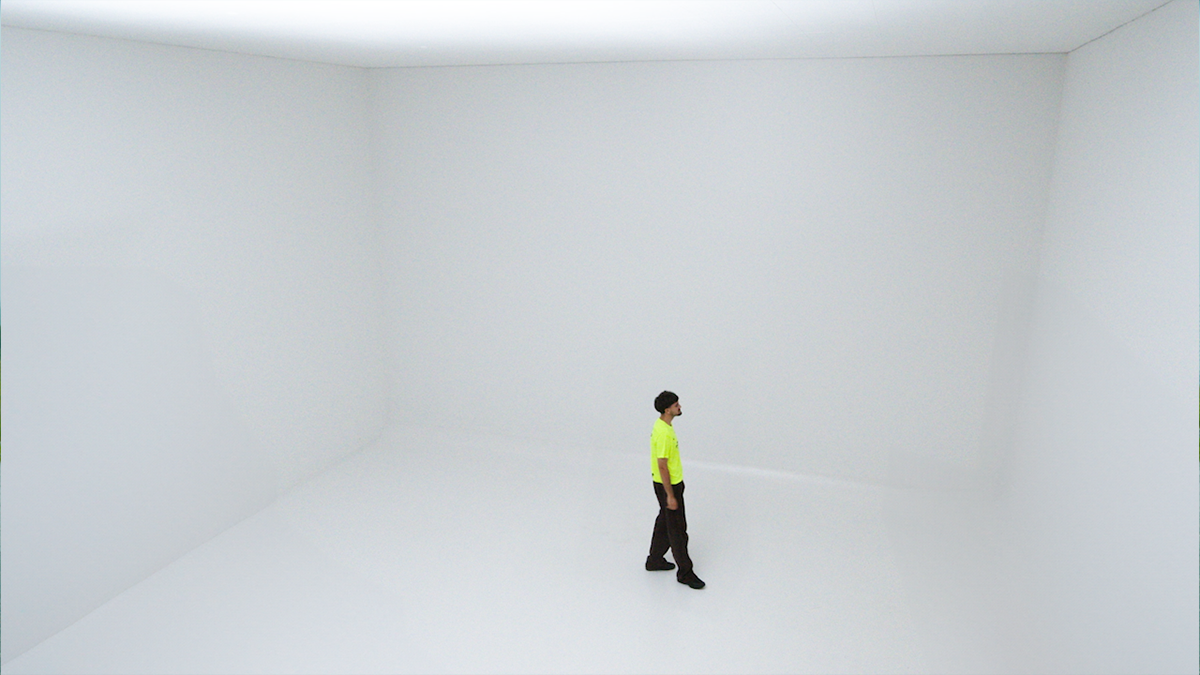 Motis – Uh Goddamn